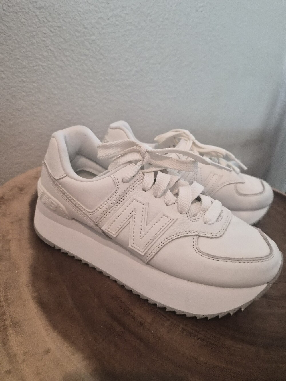 New Balance 574+ White WL574ZFW - Picture 3 of 11